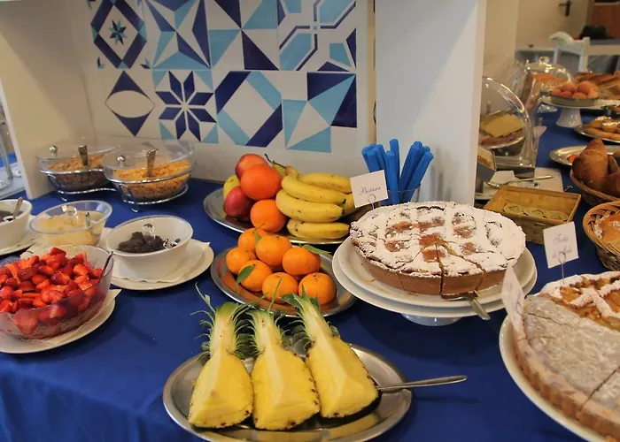 Готель Leone 3*