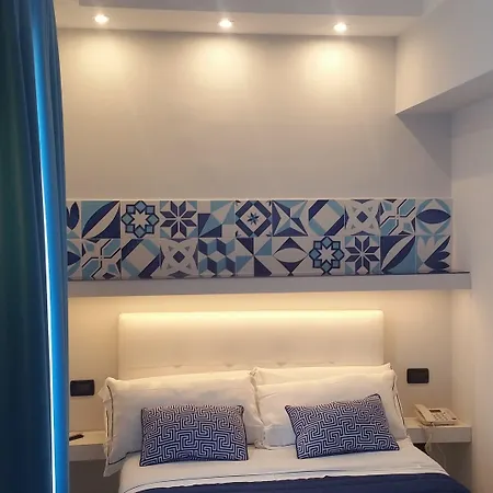 Hotell Leone 3*