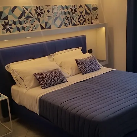Leone Hotell