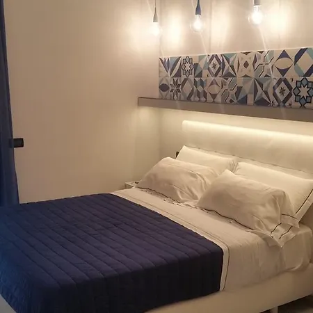 Leone Szálloda 3*