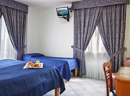 Hotel Leone 3*