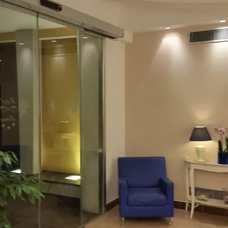 Leone Сорренто